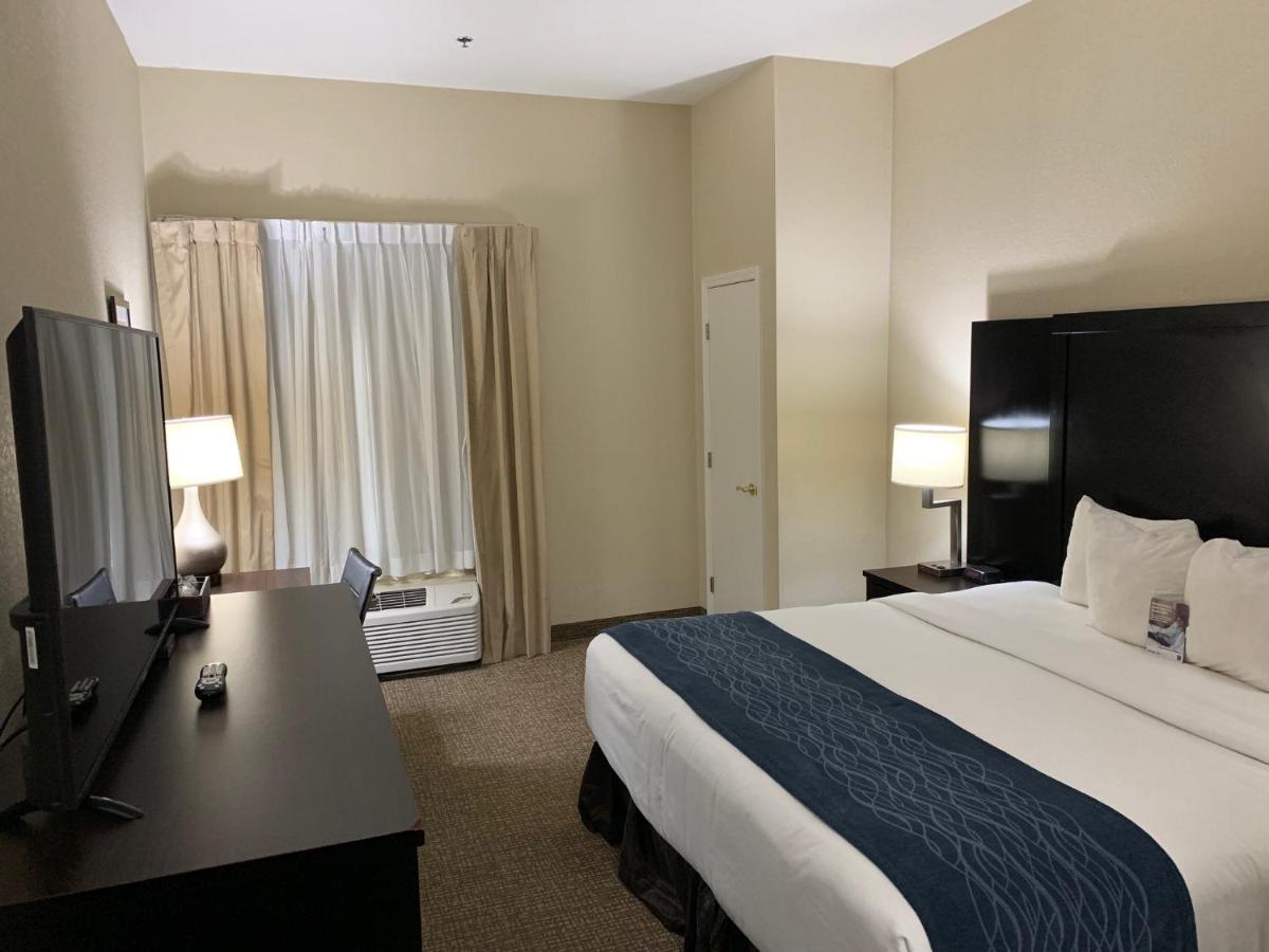 Hotel Comfort & Atlanta-smyrna 3*