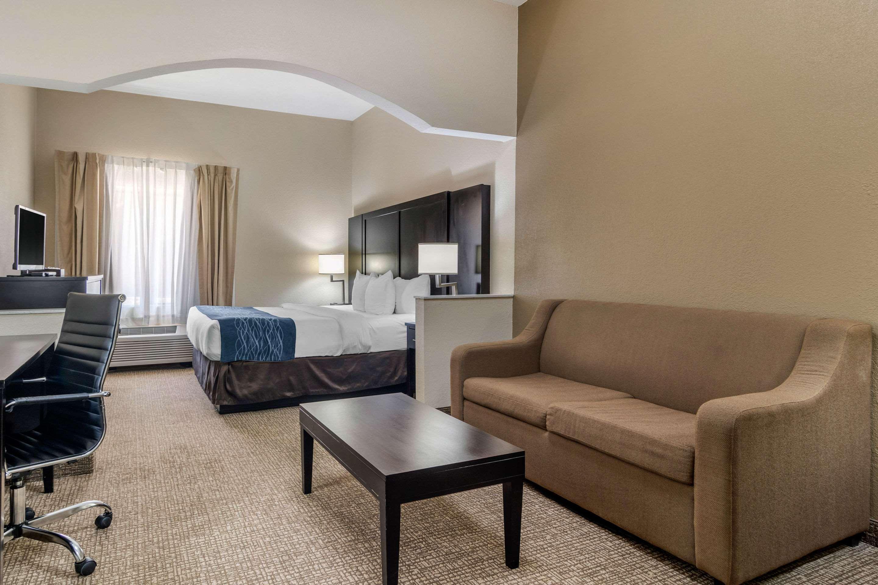Hotel Comfort & Atlanta-smyrna 3*
