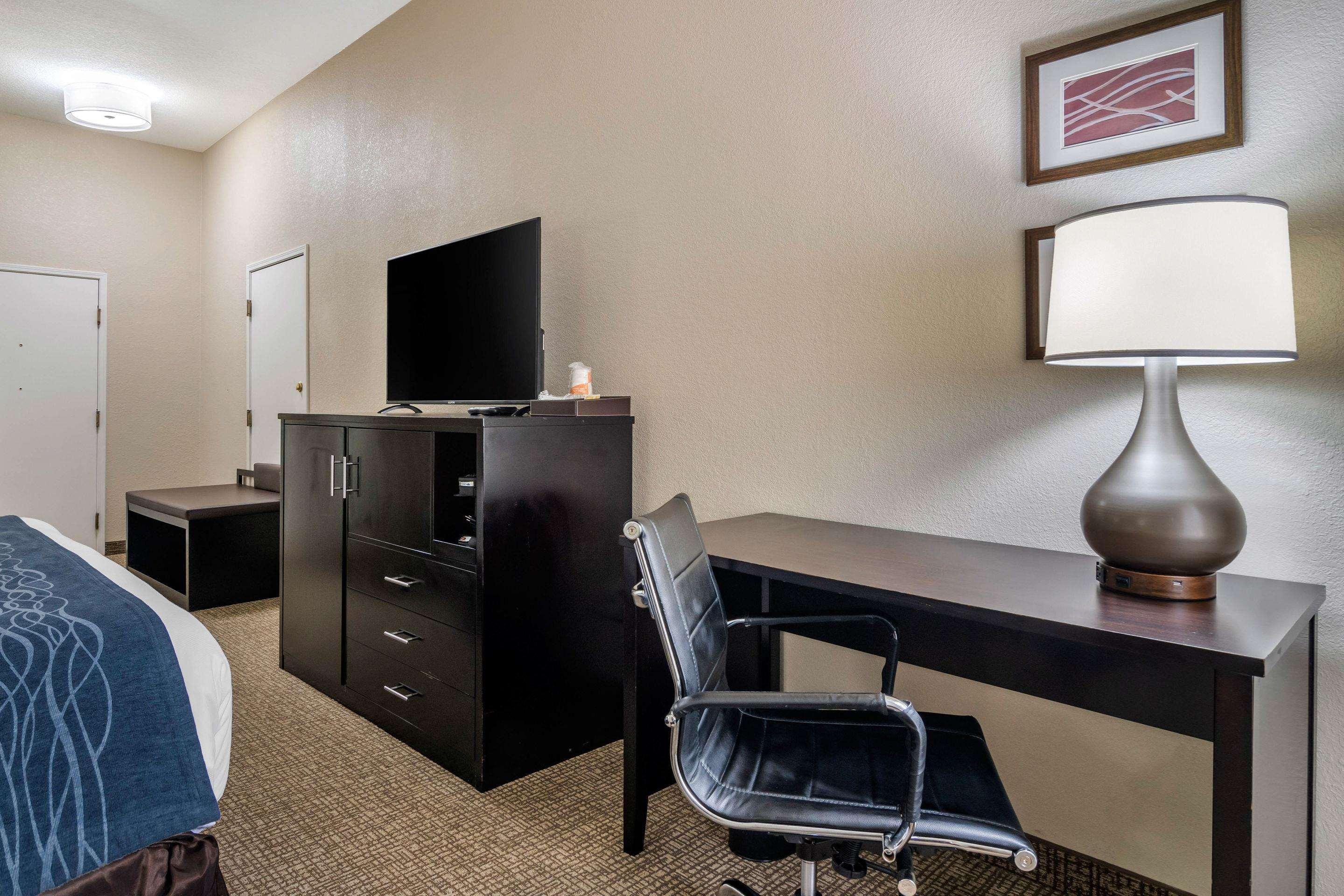 Comfort & Atlanta-smyrna 3* Smyrna