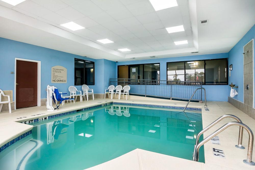 Comfort & Atlanta-smyrna Hotel 3*