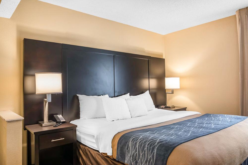 Comfort & Atlanta-smyrna Hotel 3*