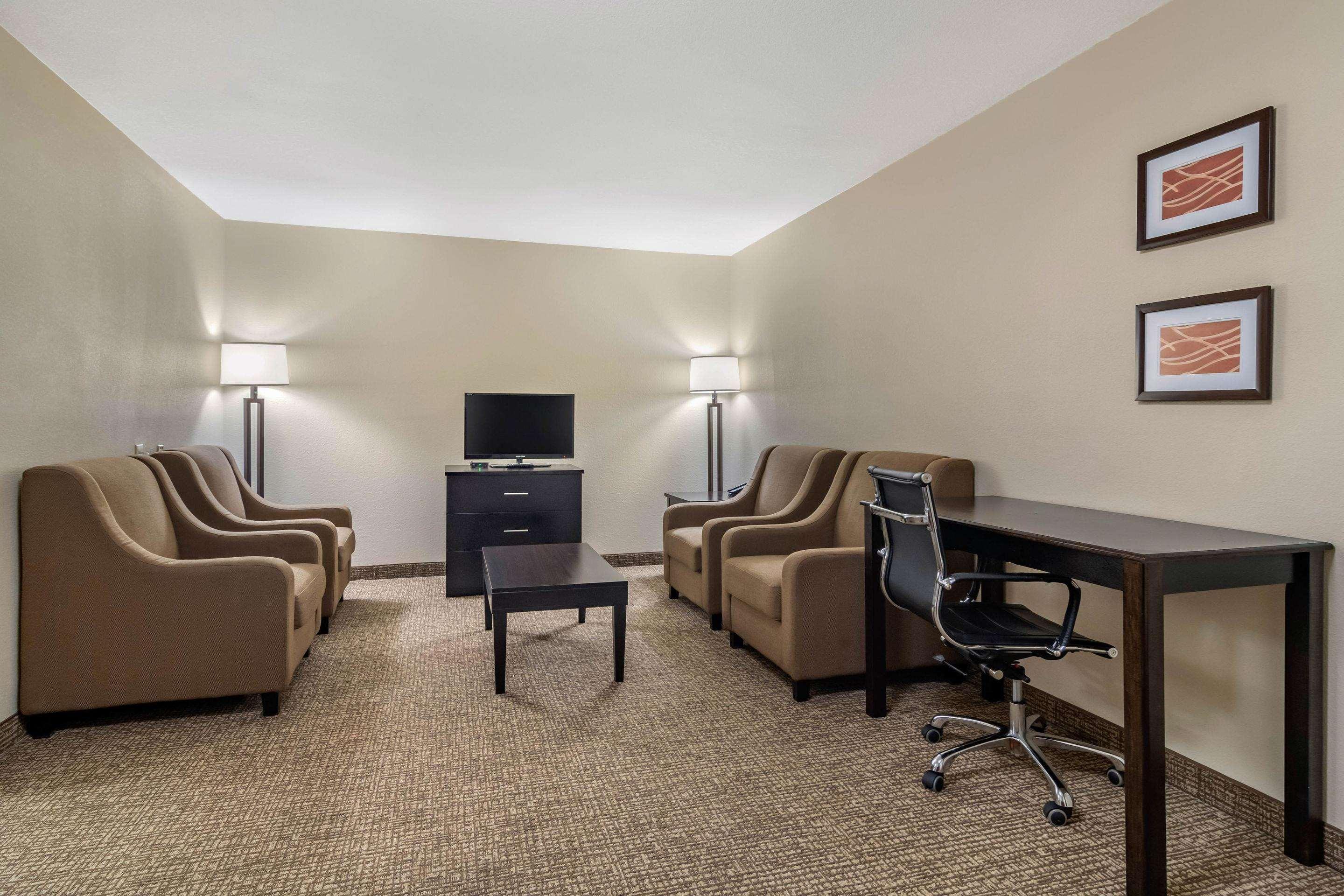 Hotel Comfort & Atlanta-smyrna