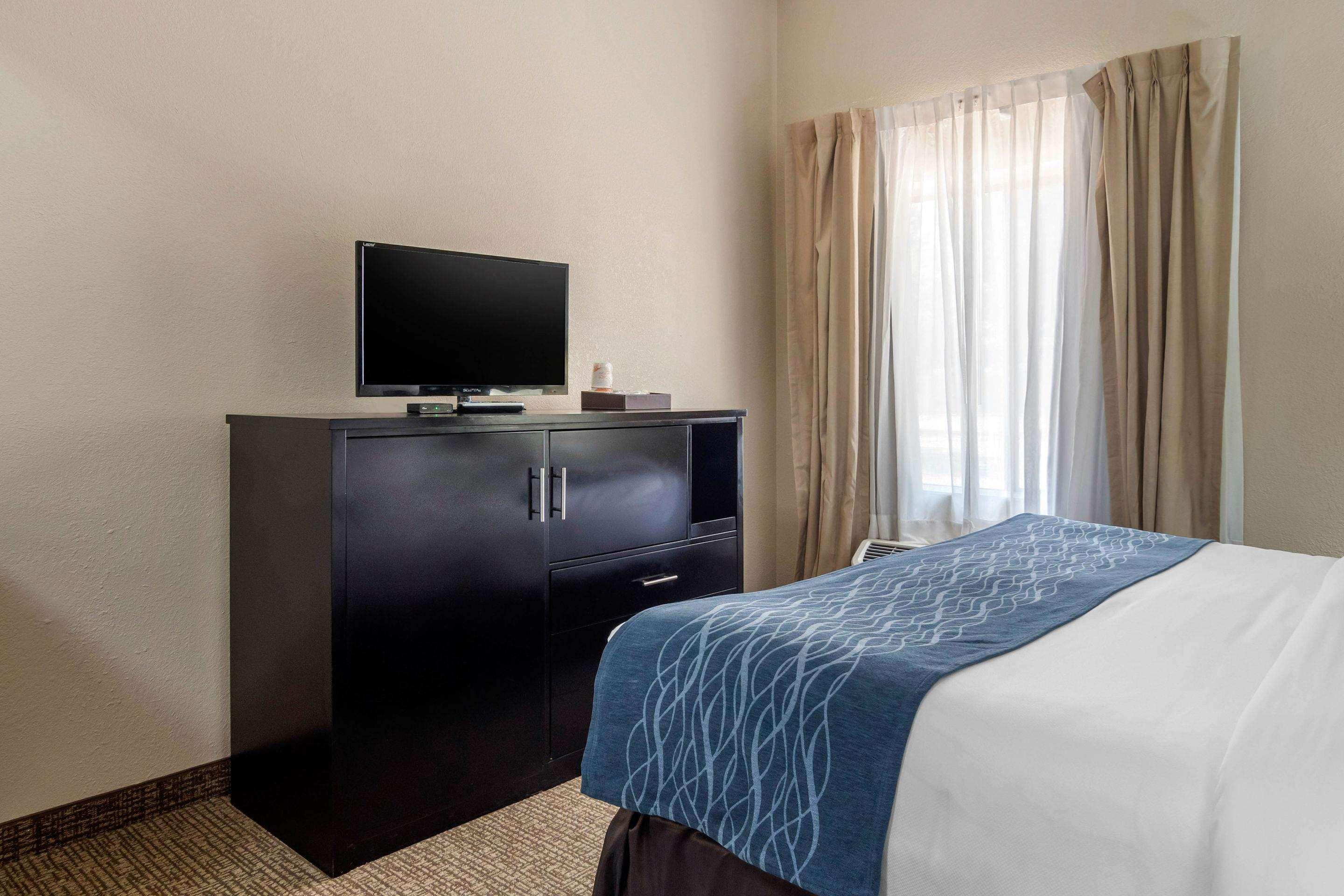 Comfort & Atlanta-smyrna 3* Smyrna