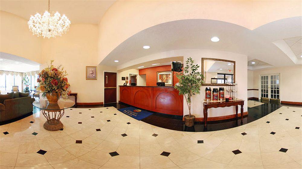 Comfort & Atlanta-smyrna Hotel